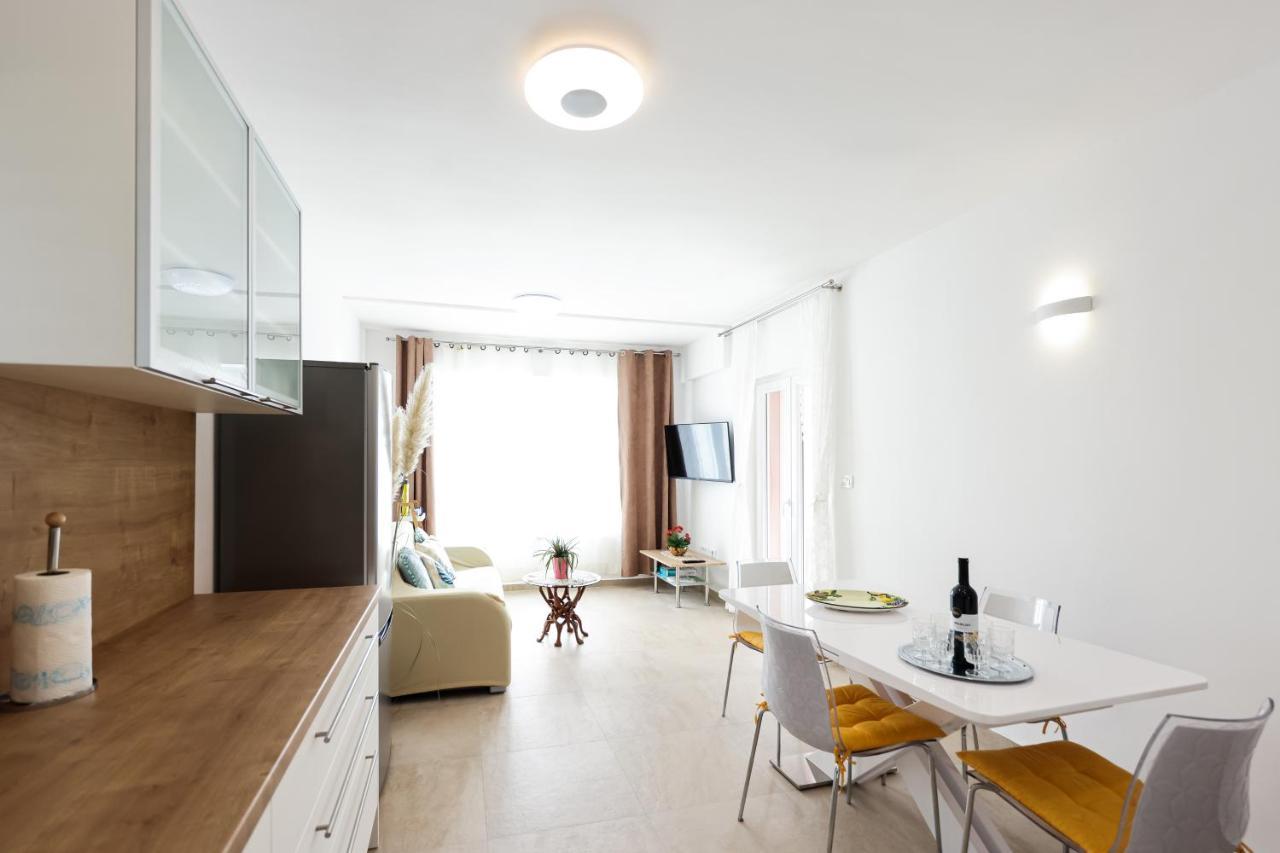 Apartment Puntamika Villa De Rosa - Ground Floor ซาดาร์ ภายนอก รูปภาพ